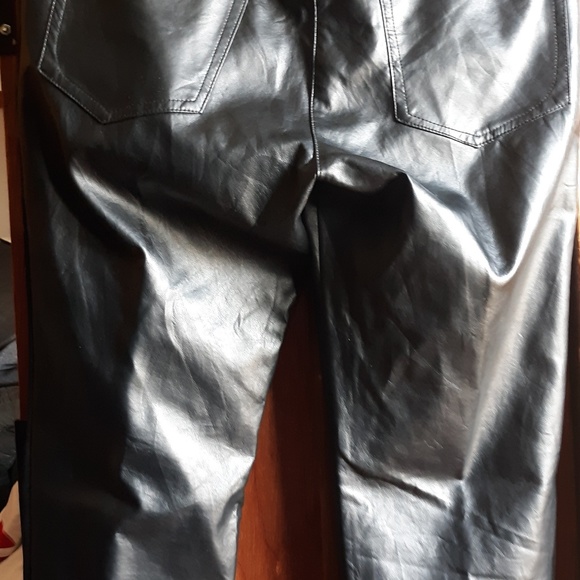 Pants - Picture 2 of 4